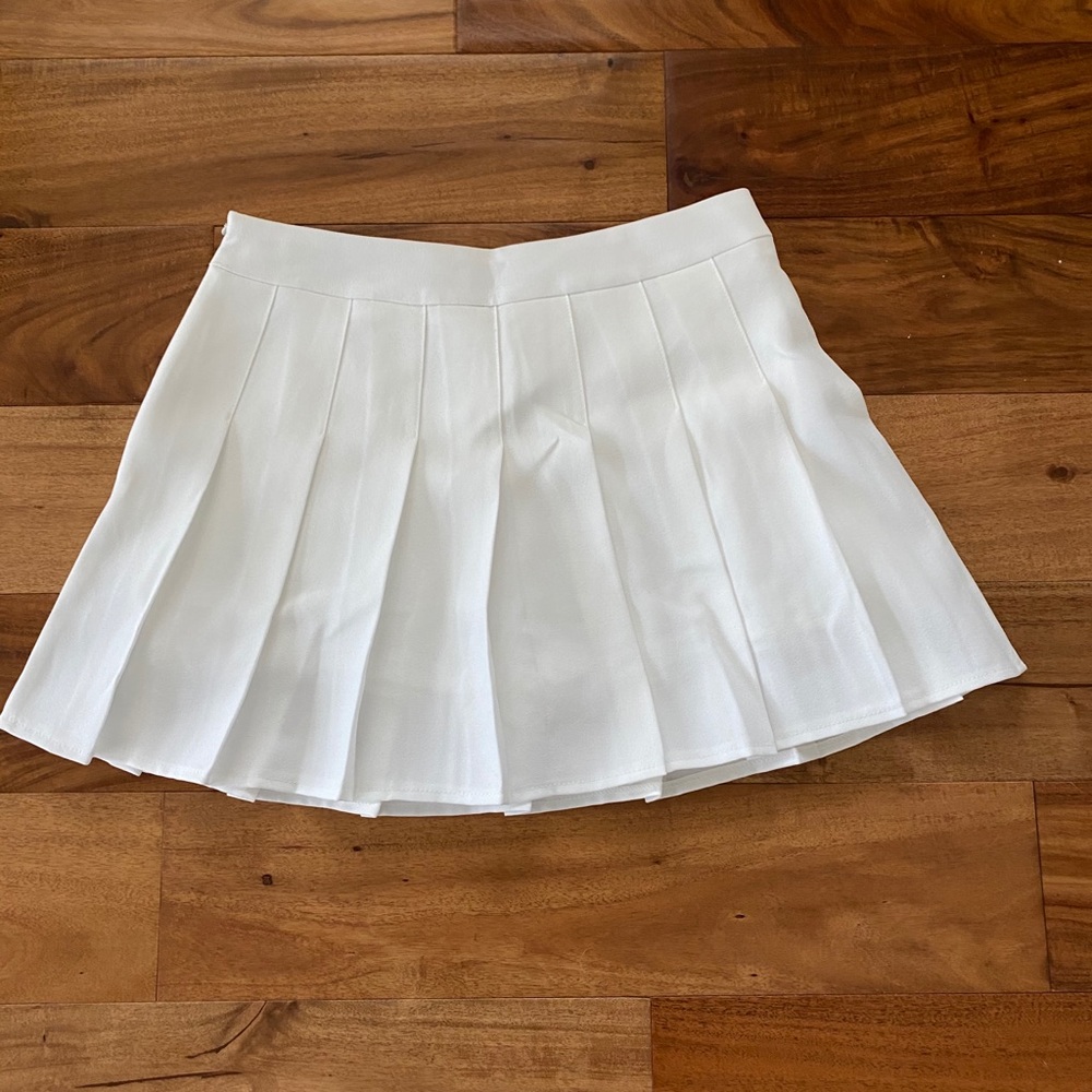 White tennis skirt